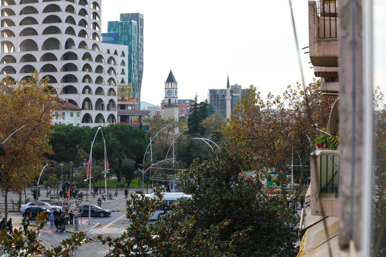 Tirana Center Apartment - Your Cosy Corner Exterior photo